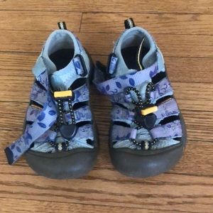 Girls Keen shoes
